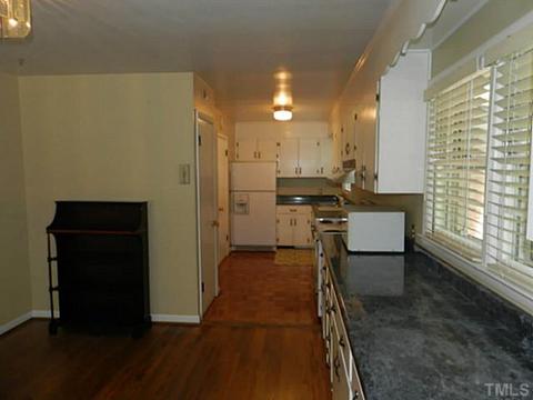 706 Queens Ave, Dunn, NC 28334 photo 9