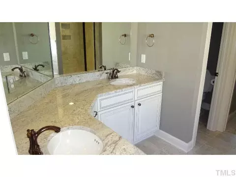 106 Sharpstone Ln, Clayton, NC 27527 photo 14