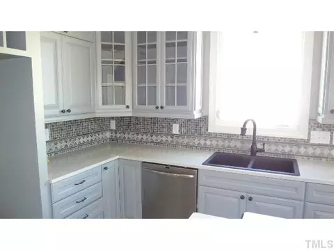 106 Sharpstone Ln, Clayton, NC 27527 photo 5