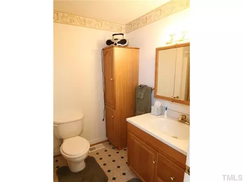 1204 Patterson Rd, Durham, NC 27704 photo 18