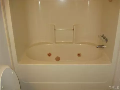 105 Godwin Estates Ln, Middlesex, NC 27557 photo 8