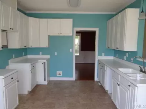 1093 Loop Rd, Clayton, NC 27527 photo 5