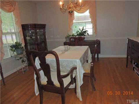 601 Clarion Dr, Durham, NC 27705 photo 5