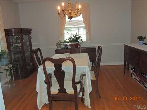 601 Clarion Dr, Durham, NC 27705 photo 4