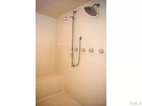 1517 Edgevale Rd, Durham, NC 27701 photo 15