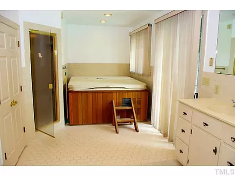 1517 Edgevale Rd, Durham, NC 27701 photo 13