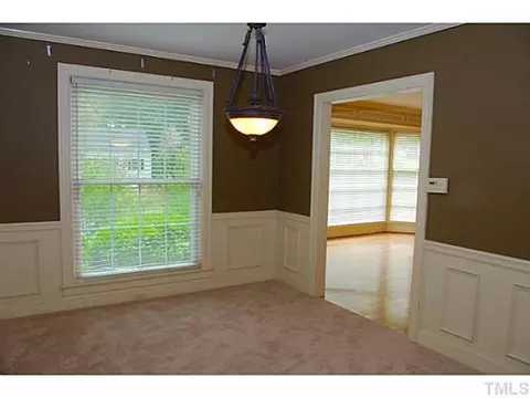 1517 Edgevale Rd, Durham, NC 27701 photo 4