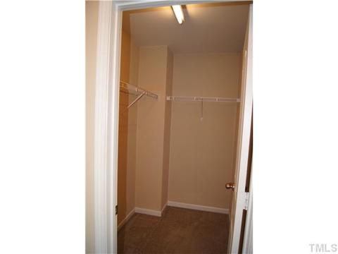 622 Chalcedony Ct, Durham, NC 27703 photo 16