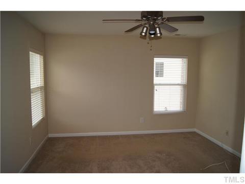 622 Chalcedony Ct, Durham, NC 27703 photo 19