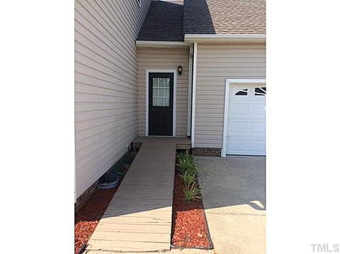 45 Clarence Ln, Garner, NC 27529 photo 3