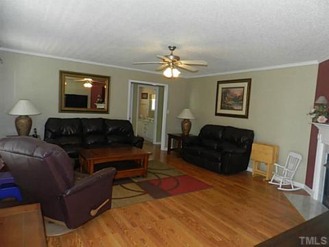45 Clarence Ln, Garner, NC 27529 photo 5