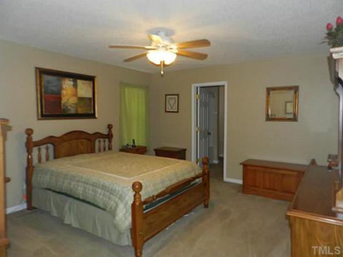 45 Clarence Ln, Garner, NC 27529 photo 12