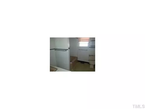 306 S 15th St, Erwin, NC 28339 photo 5
