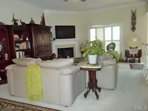 306 Whitney Ln, Durham, NC 27713 photo 5