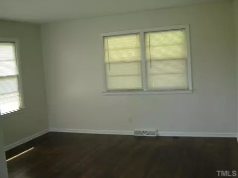 6016 Barbee Rd, Durham, NC 27713 photo 4