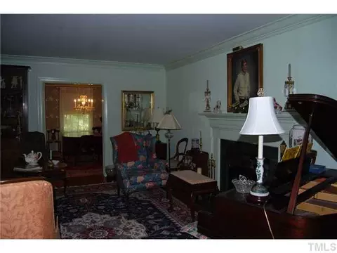 720 S First St, Smithfield, NC 27577 photo 4