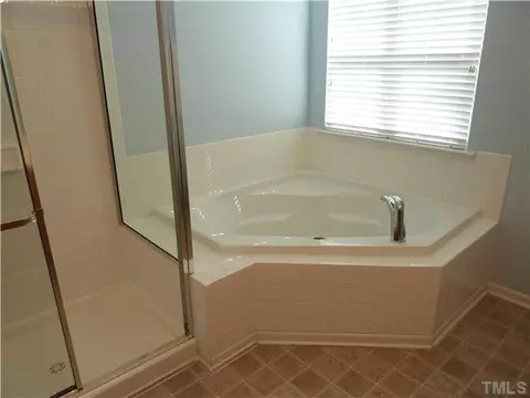 4115 Lillington Dr, Durham, NC 27704 photo 13