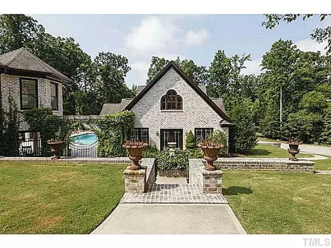 111 Devonbrook Ln, Cary, NC 27518 photo 4