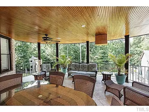 111 Devonbrook Ln, Cary, NC 27518 photo 11