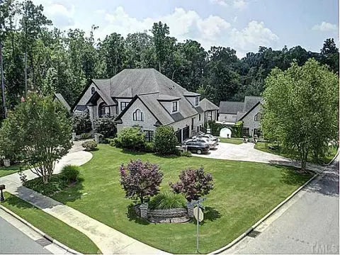 111 Devonbrook Ln, Cary, NC 27518 photo 1