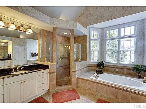 111 Devonbrook Ln, Cary, NC 27518 photo 24