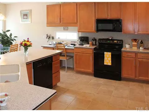 1205 Grandover Dr, Durham, NC 27713 photo 2