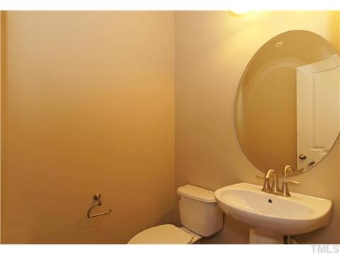 405 Avett Dr, Durham, NC 27703 photo 3