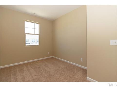 405 Avett Dr, Durham, NC 27703 photo 20