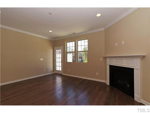 405 Avett Dr, Durham, NC 27703 photo 9