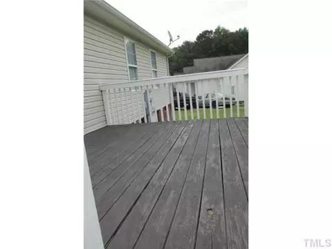 102 David Cir, Angier, NC 27501 photo 2