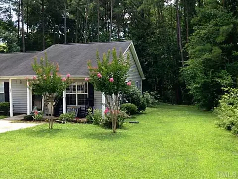 715 Usher St, Durham, NC 27704 photo 2