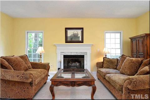 200 Covington Square Dr, Cary, NC 27513 photo 13