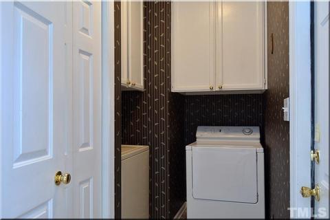 200 Covington Square Dr, Cary, NC 27513 photo 17