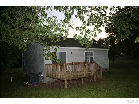 105 Dunn St, Wake Forest, NC 27587 photo 2