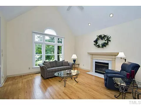 1009 Beringer Pl, Apex, NC 27502 photo 3