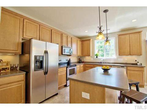 108 Oakchest Ct, Durham, NC 27703 photo 5