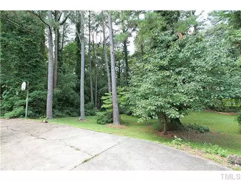3914 Linden Ter, Durham, NC 27705 photo 2
