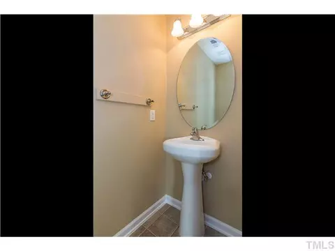 2006 Raj Dr, Durham, NC 27703 photo 13