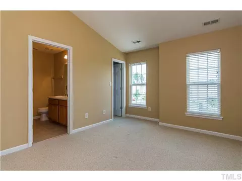 2006 Raj Dr, Durham, NC 27703 photo 20