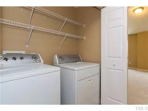 2006 Raj Dr, Durham, NC 27703 photo 18