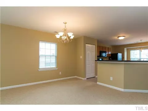 2006 Raj Dr, Durham, NC 27703 photo 7