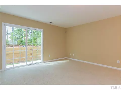 2006 Raj Dr, Durham, NC 27703 photo 3