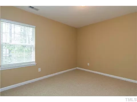 2006 Raj Dr, Durham, NC 27703 photo 15