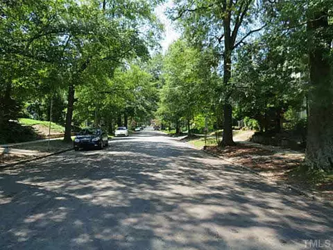 841 Onslow St, Durham, NC 27705 photo 5