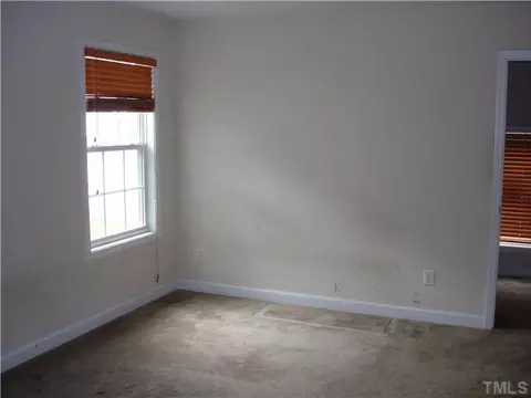 110 Few Cir, Durham, NC 27705 photo 10