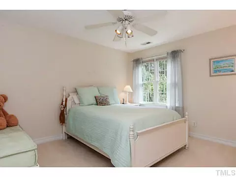 4724 Sharpstone Ln, Raleigh, NC 27615 photo 17