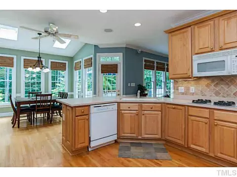 4724 Sharpstone Ln, Raleigh, NC 27615 photo 11