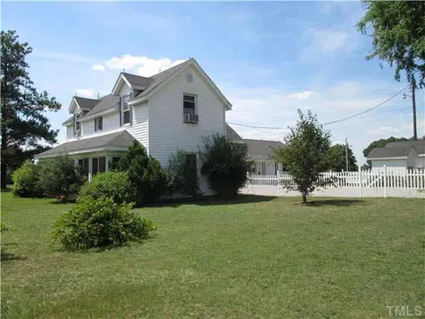 338 Guy Rd, Angier, NC 27501 photo 4