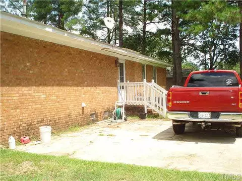 102 Beale St, Dunn, NC 28334 photo 12
