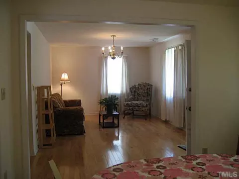 1307 Sedgefield St, Durham, NC 27705 photo 6
